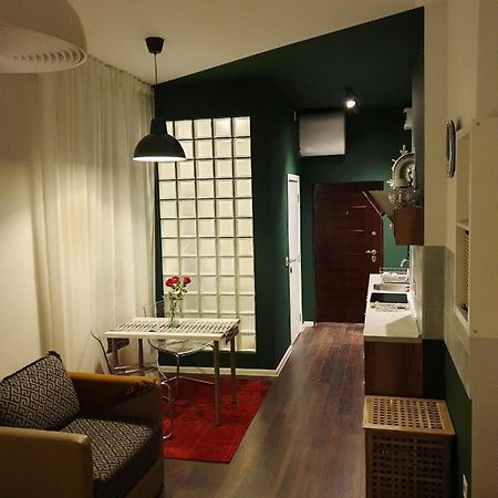 Studio Apartment "Savski Trg" Белград Екстериор снимка