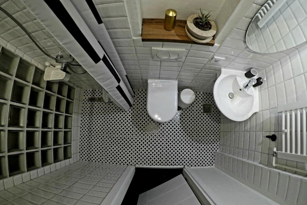 Studio Apartment "Savski Trg" Белград Екстериор снимка