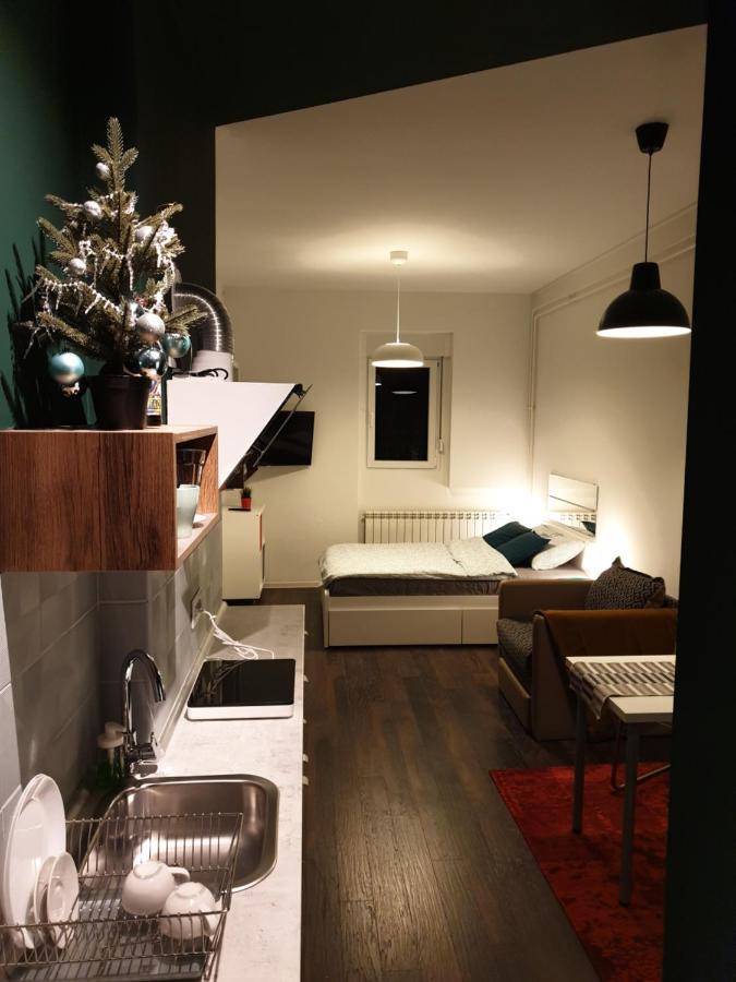 Studio Apartment "Savski Trg" Белград Екстериор снимка